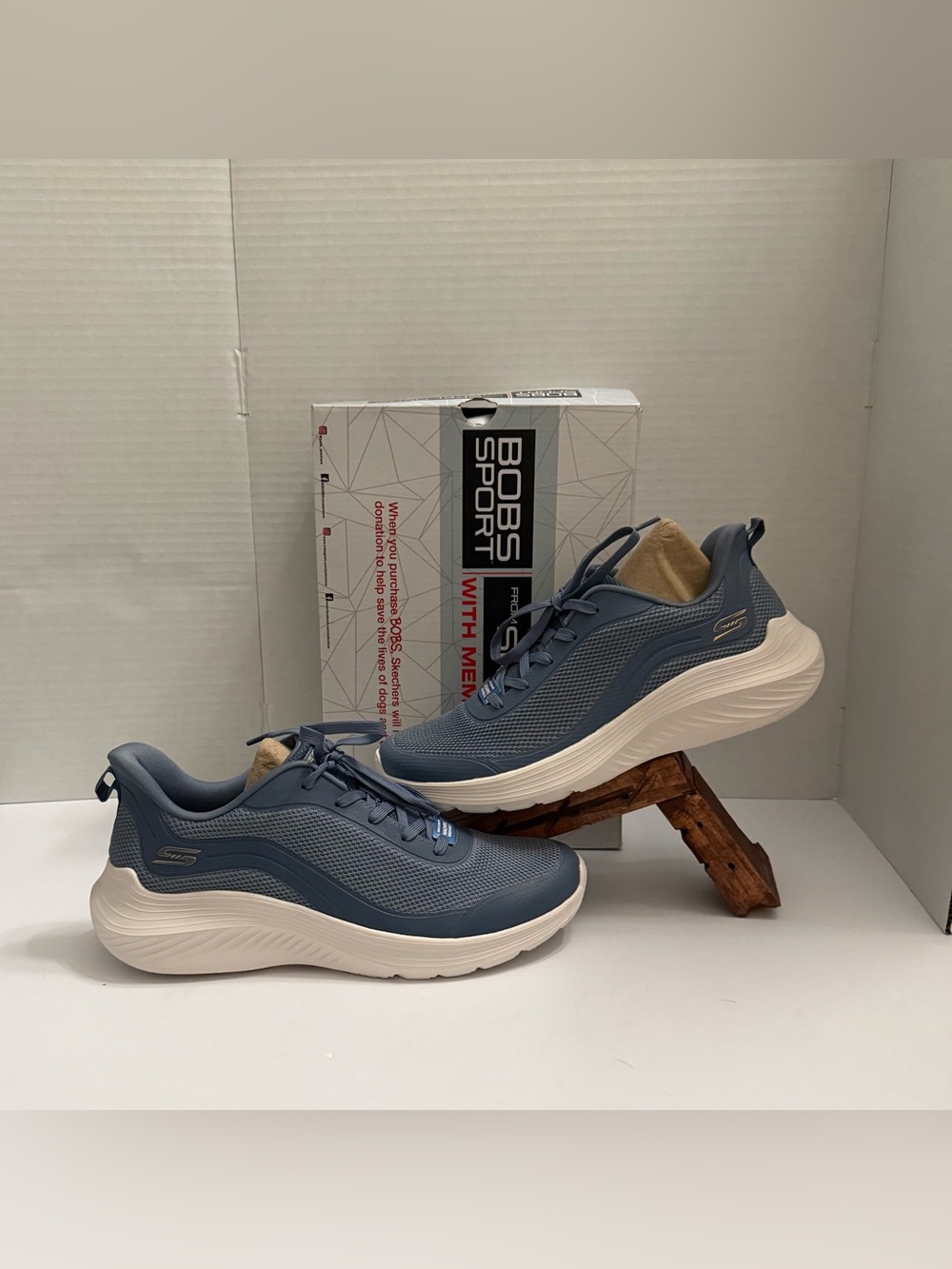 Skechers Bobs Squad Waves Still Wading Sneaker Running 117483Women’s Size 11 New